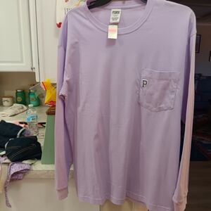 VS PINK Med long sleeve tee, light purple New with tags!